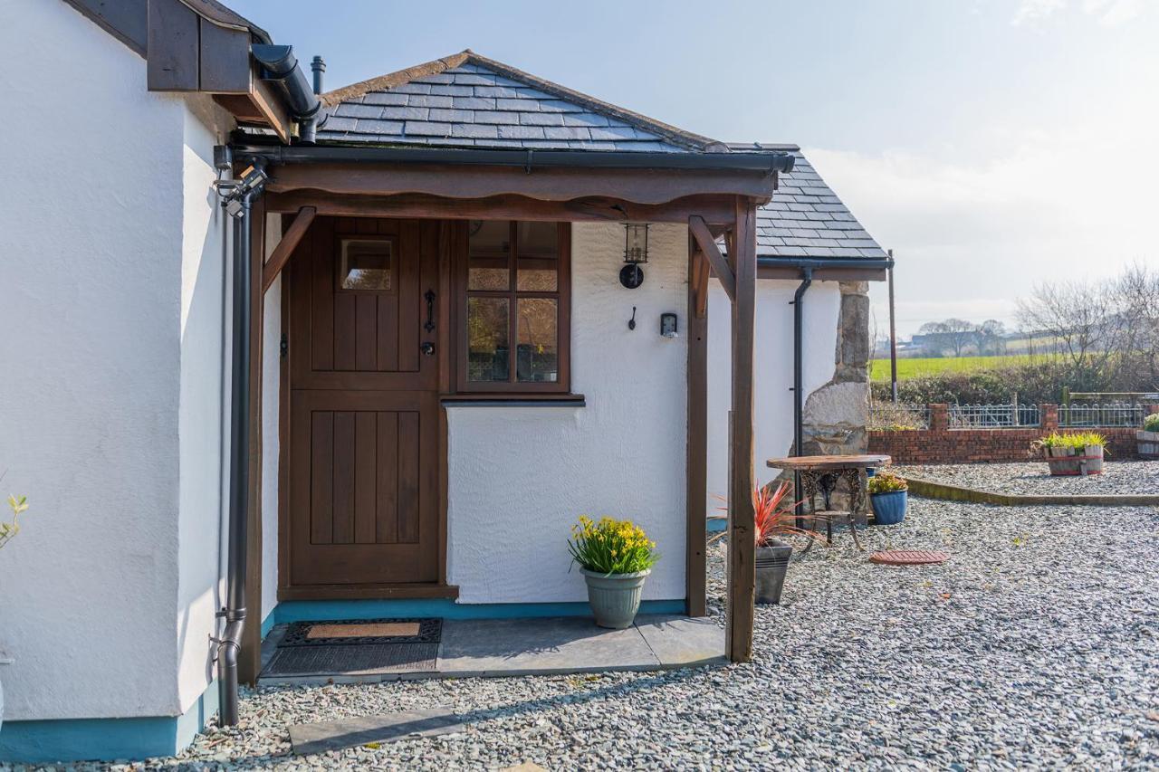 אברגלה Beautiful Countryside Cottage On The North Wales Coast מראה חיצוני תמונה