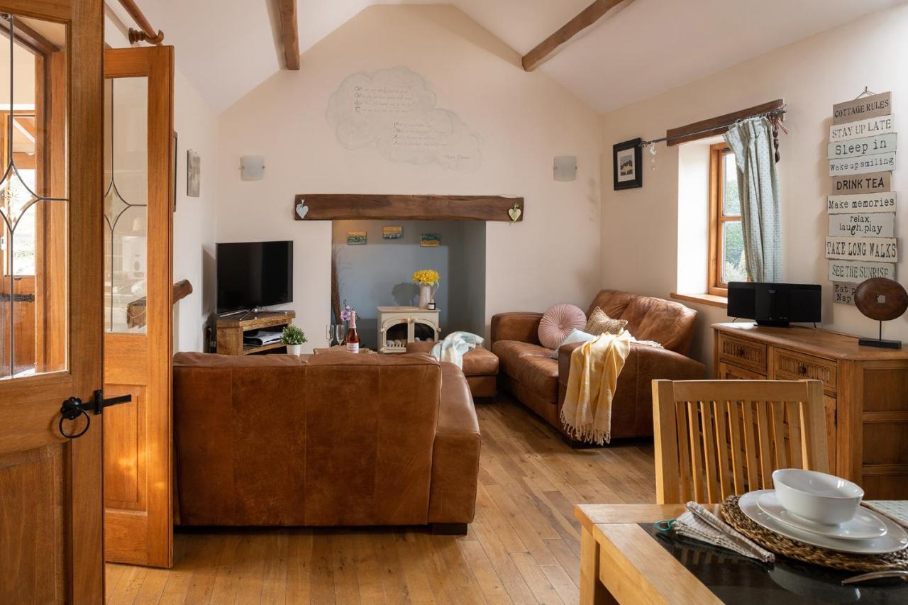 אברגלה Beautiful Countryside Cottage On The North Wales Coast מראה חיצוני תמונה